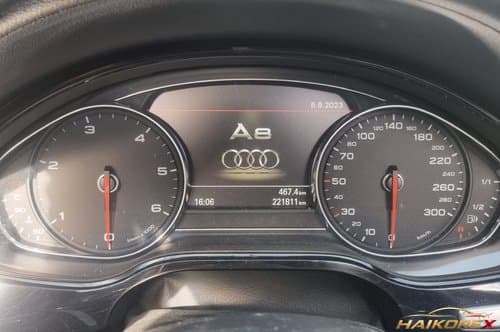 Панель приборов Audi A8 D4 электрическая 4H0920930M