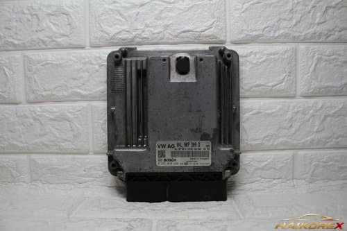 Блок управления двигателем (ECU) Volkswagen Golf 04L 907 309 D