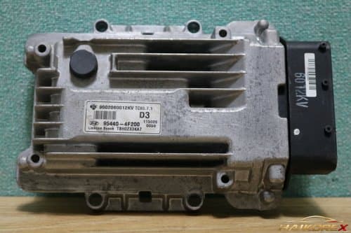 Блок управления коробкой передач (TCU) Genesis BH 95440-4F200