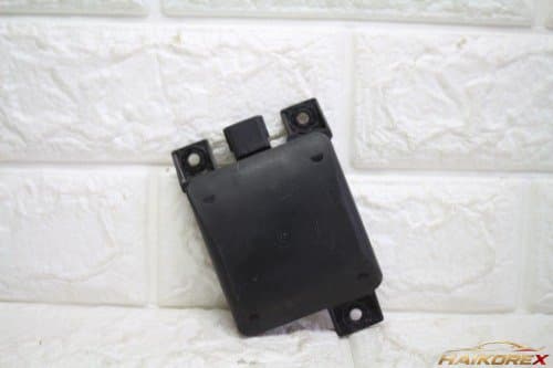 Кронштейн BSD водителя G80 95811B1700