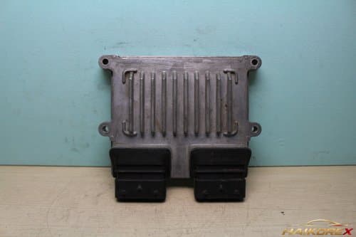 ЭБУ (блок управления двигателем) Hyundai New Opirus 39110-3C904 P