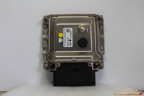 Блок дозирования мочевины (AdBlue) для Hyundai Sorento
