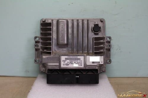 Блок управления двигателем (ECU) Hyundai Grand Starex 39111-4A181