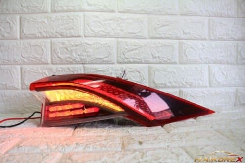 Задний фонарь FULL LED правый (пассажирской стороны) для Hyundai Grandeur IG Exclusive 92402-G8600