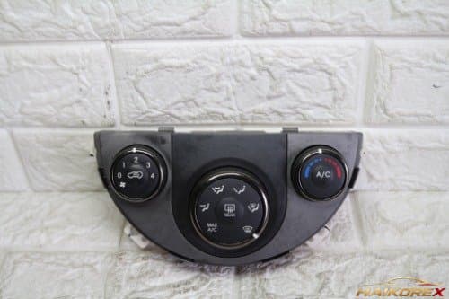 Кia Soul. Блок управления кондиционером и отопителем 97250-2K500