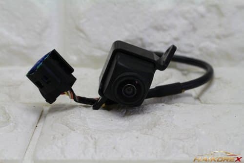 Боковая камера водителя Genesis DH G80