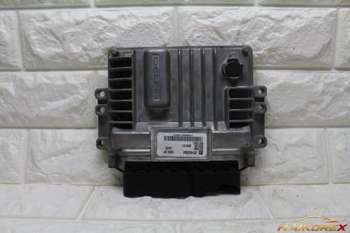Блок управления двигателем (ЭСУ) Chevrolet Orlando 25184304, 28313988 AA3F