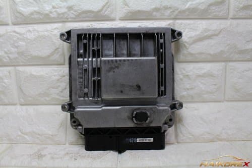 Блок управления двигателем (ECU) Kia Forte Hybrid 39114-2B240