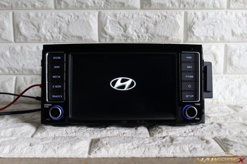 Магнитола Solati AVN с новым разъемом Phone Projection 96560-59100GU