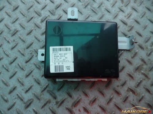 Блок управления BCM (Body Control Module) Hyundai Sonata YF