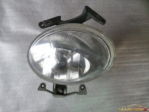 Противотуманная фара переднего бампера Hyundai Santa Fe CM правая 922022B000 2005-2009