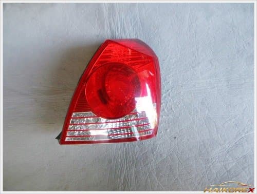 Задний фонарь (стоп-сигнал) Hyundai Elantra XD правый 924022D500 03-06