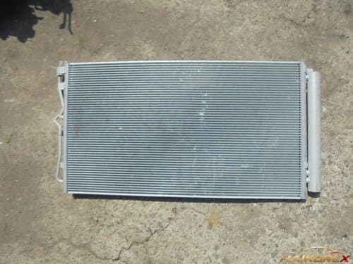 Конденсор кондиционера для Hyundai Sonata YF 976063R000 09-16