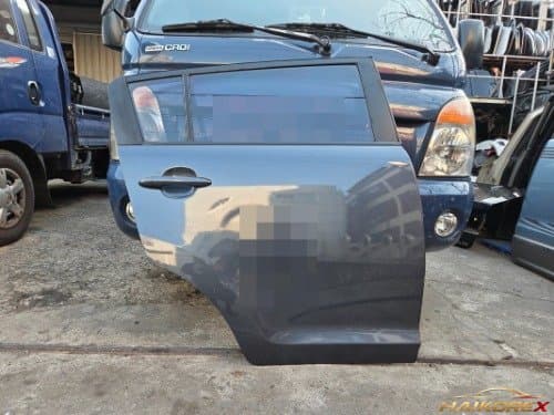Дверь задняя Kia Sportage R, пассажирская сторона