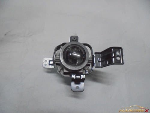 Противотуманная фара правая Amazing Cruze P9542339 15-16