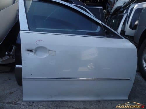 Дверь передняя правая (пассажирская) Hyundai Grandeur TG класс B (вмятины, царапины)