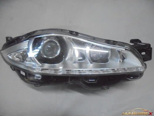 Фара передняя Jaguar XJ X351 правая (пассажирская) 15-pin AW9313W029AD