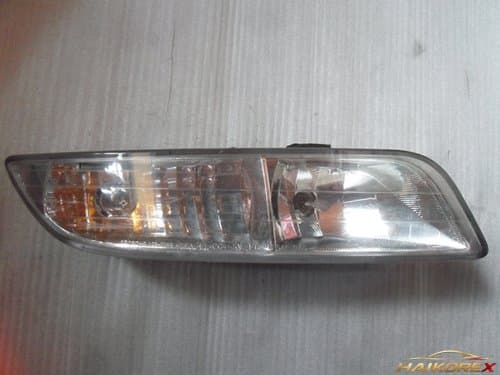 Противотуманная фара переднего бампера Lexton (foglamp) правая 8320208522