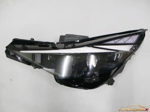 Фара передняя левая LED Hyundai Elantra CN7 (92101AA200)