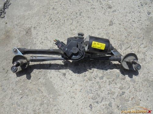 Мотор и рычаг стеклоочистителя Hyundai Verna Transform 981101G000