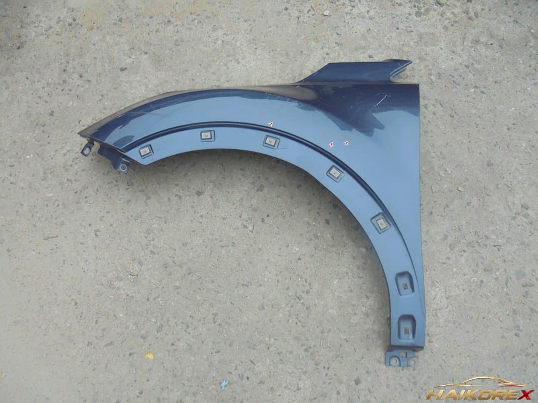 Крыло переднее левое Hyundai Stonic 66311H8400, B-класс (вмятины)