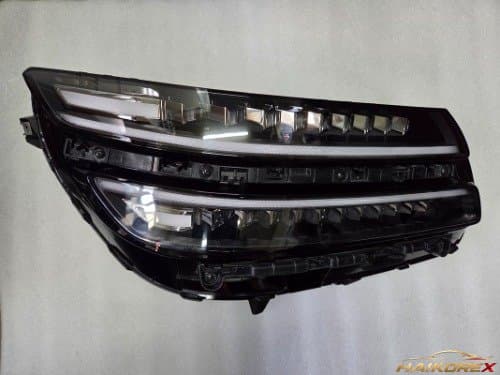 Передняя фара правая Genesis GV80 92102T6500 (модуль в сборе) B-класс (со следами потертости)