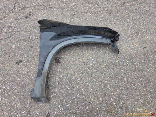 Крыло переднее правое (пассажирское) Hyundai New Sorento R без сигнала 663212P031