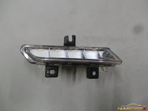 Дневной ходовой огонь (DRL) бампера QM3, левый (водительский) 266000411R