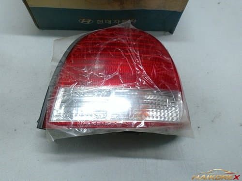 Задний фонарь в сборе Hyundai Sonata EF, правый (пассажирский) 9240238002
