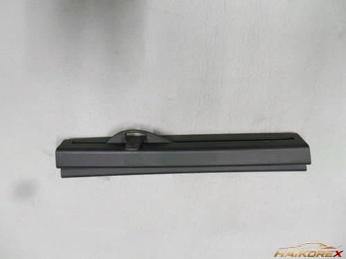 Шторка двери задняя правая K9 RH-833623T200