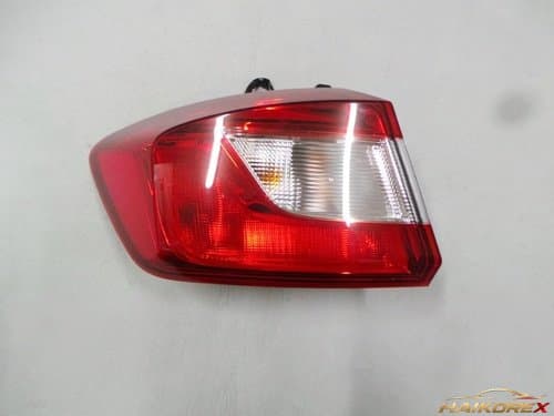 Задний фонарь в сборе Chevrolet Cruze комбинированный 4-контактный со стороны водителя 84226230