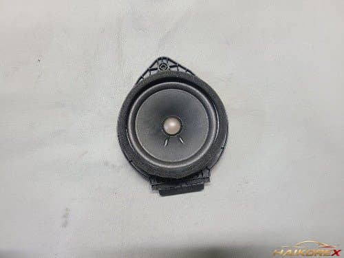 Обивка передней двери Malibu с динамиком BOSE 84501693
