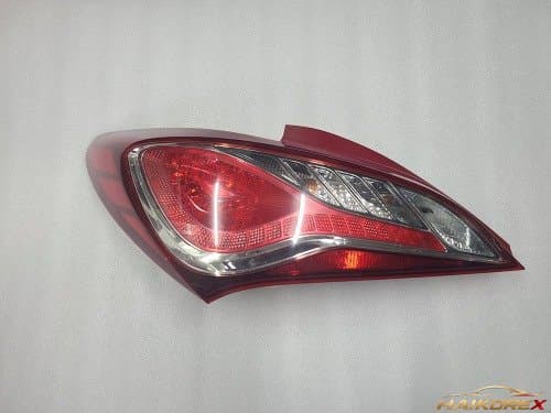 Задний фонарь The New Genesis Coupe LED комбинированный 5-контактный водительской стороны 924012M500 B-класс (царапины)