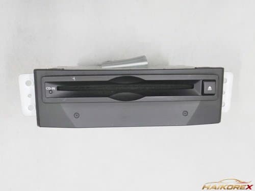 Автомобильная магнитола с CD-чейнджером Mohavi 965702J600WK
