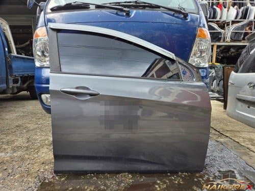 Дверь передняя правая (со стороны пассажира) Hyundai Accent нового поколения (RB)