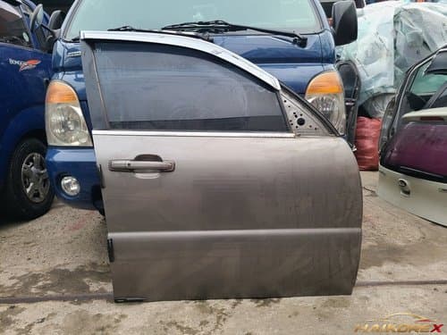 Дверь Rexton W передняя правая (дверь пассажира)