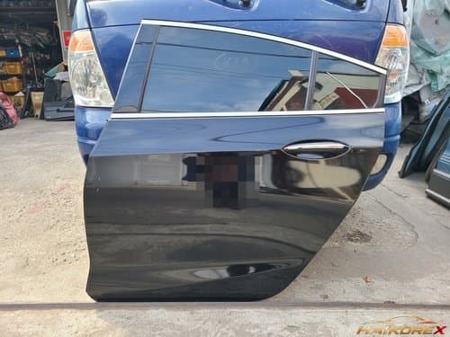 Дверь задняя левая (со стороны водителя) Chevrolet Cruze