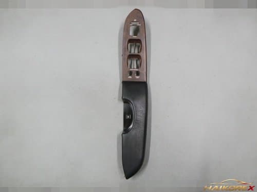 Chevrolet Cruze Обивка двери, безель, направляющая стекла 7225511700 + подлокотник водителя (передний)