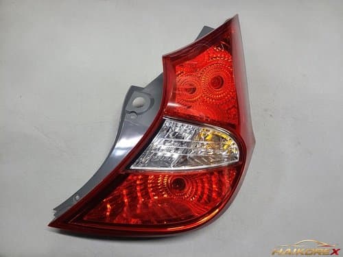 Задний фонарь комбинированный Hyundai Accent RB хэтчбек 5-дверный правый 924021R200
