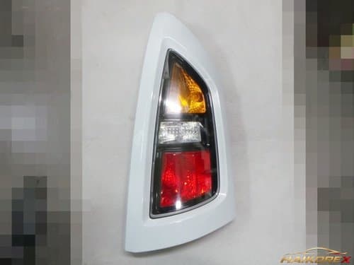 Фонарь задний комбинированный Kia Soul (старый) правый 924202K000 08-11