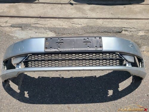 Volkswagen Passat B7 Передний бампер накладка 561807221B 11-17