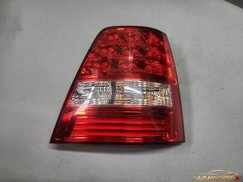 Задний комбинированный фонарь LED Sorento New, 6-контактный, правый (пассажирский) 924023E500