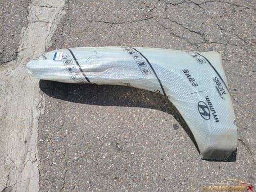 Переднее крыло левое (водителя) для Hyundai Sonata EF новой версии 663113D300