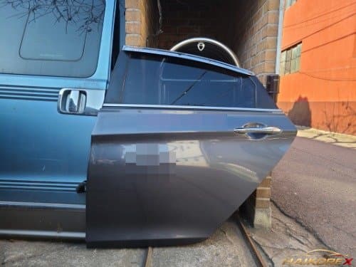 Задняя дверь Hyundai Sonata YF (водительская сторона)