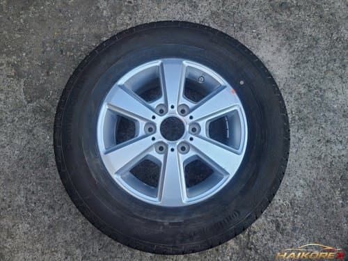 Колесо в сборе с шиной Mercedes-Benz Sprinter 16 дюймов Continental 235/65R16
