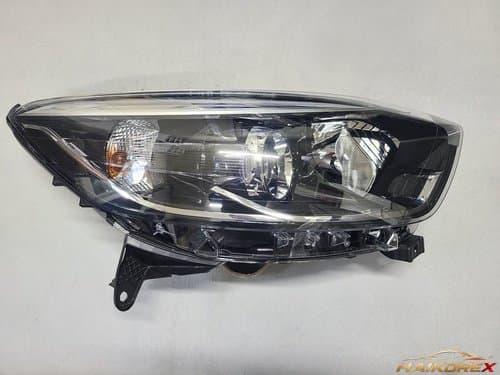 Фара передняя QM3 Light (правая, пассажирская сторона) 260102734R с хромированным отражателем