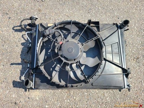 Радиатор охлаждения Grandeur TG (253103K190) + вентилятор (253803L350) 2-pin 05-10