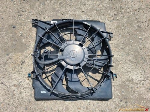 Вентилятор радиатора Hyundai Grandeur HG 253803V700 2-контактный, дизель 220 л.с., 2014-2016