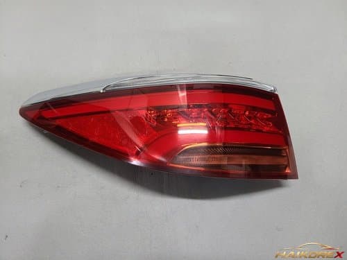 Задний фонарь LED комбинированный 6 контактов водительский сторона Kia K9 New 924013T500