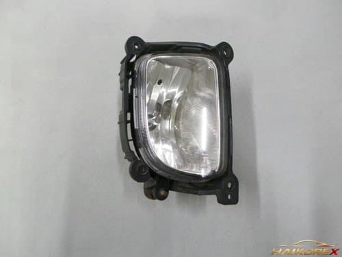 Противотуманная фара (foglamp) правая для Раи (артикул 92202A3000)